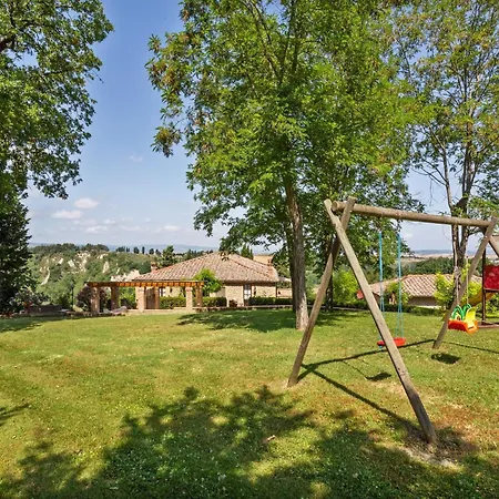 Lavish In With Pool Volterra