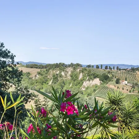 Lavish In With Pool Volterra